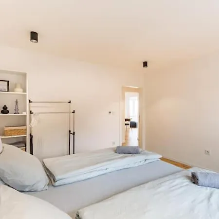 公寓 Modern Floor With Private Rooftop Terrace 塞拉耶佛